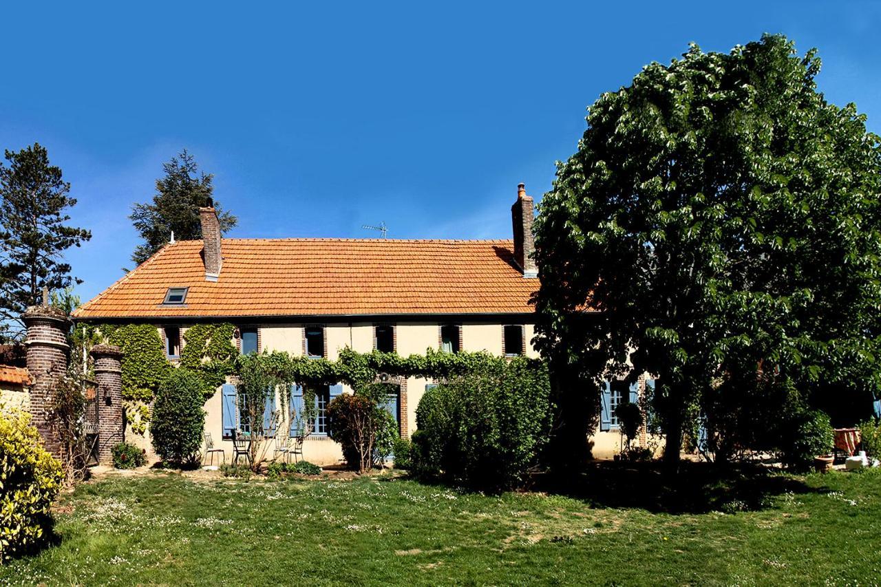 Le Clos Des Artistes - Gite Turny Экстерьер фото